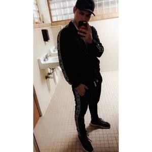 Meet your Posher, Dilan